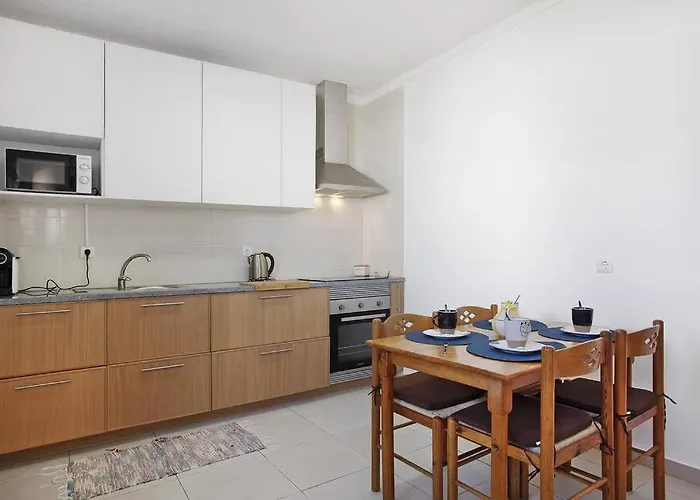 Ao - Augusta Peniche